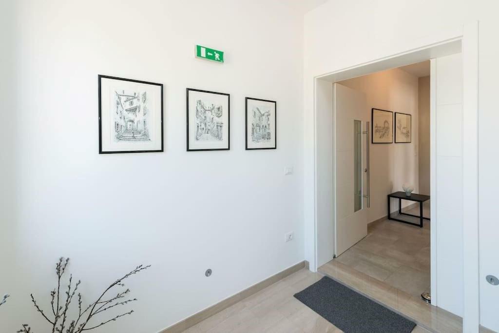 Apartments Medora Rovinj Exterior photo