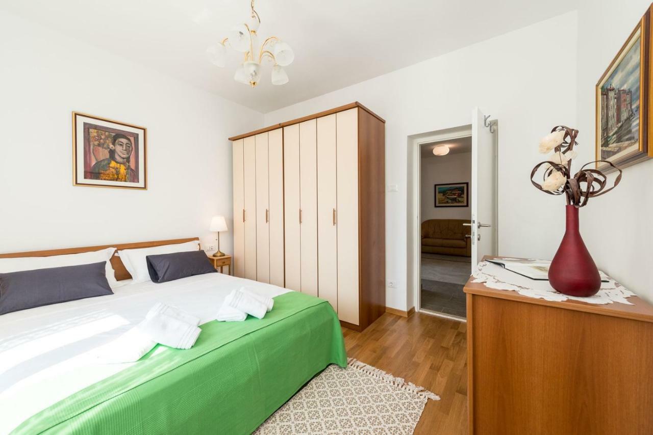 Apartments Medora Rovinj Exterior photo