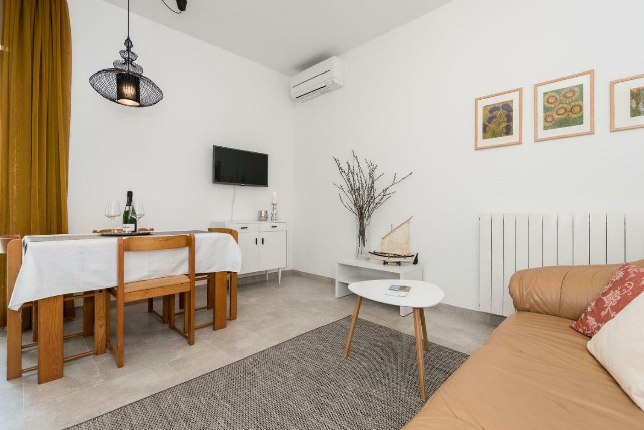Apartments Medora Rovinj Exterior photo