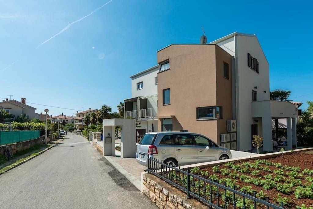 Apartments Medora Rovinj Exterior photo